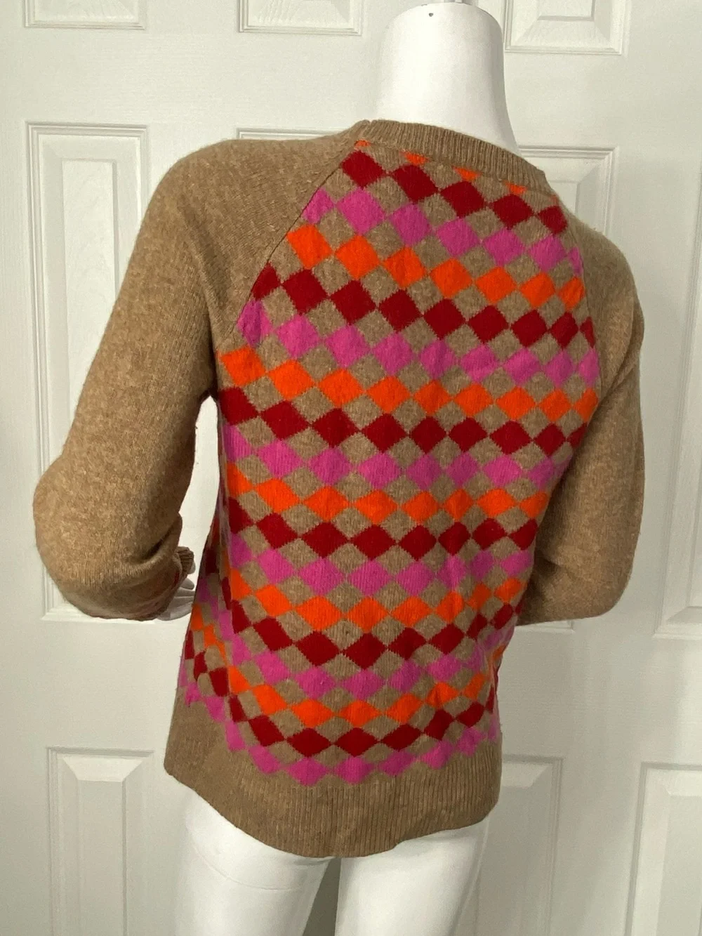 💯Lambs Wool J. Crew Tan Sweater with Pink and Orange Argyle Front